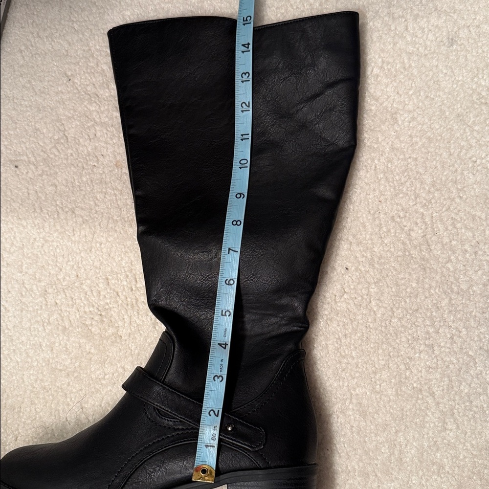 Easy Street Black Heeled Flat Boots Side Zipper and Extender Zipper Wide Calf - Picture 9 of 10